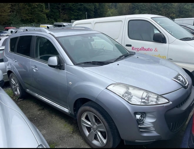 PEUGEOT 4007 2.2 HDi Platinum Edition