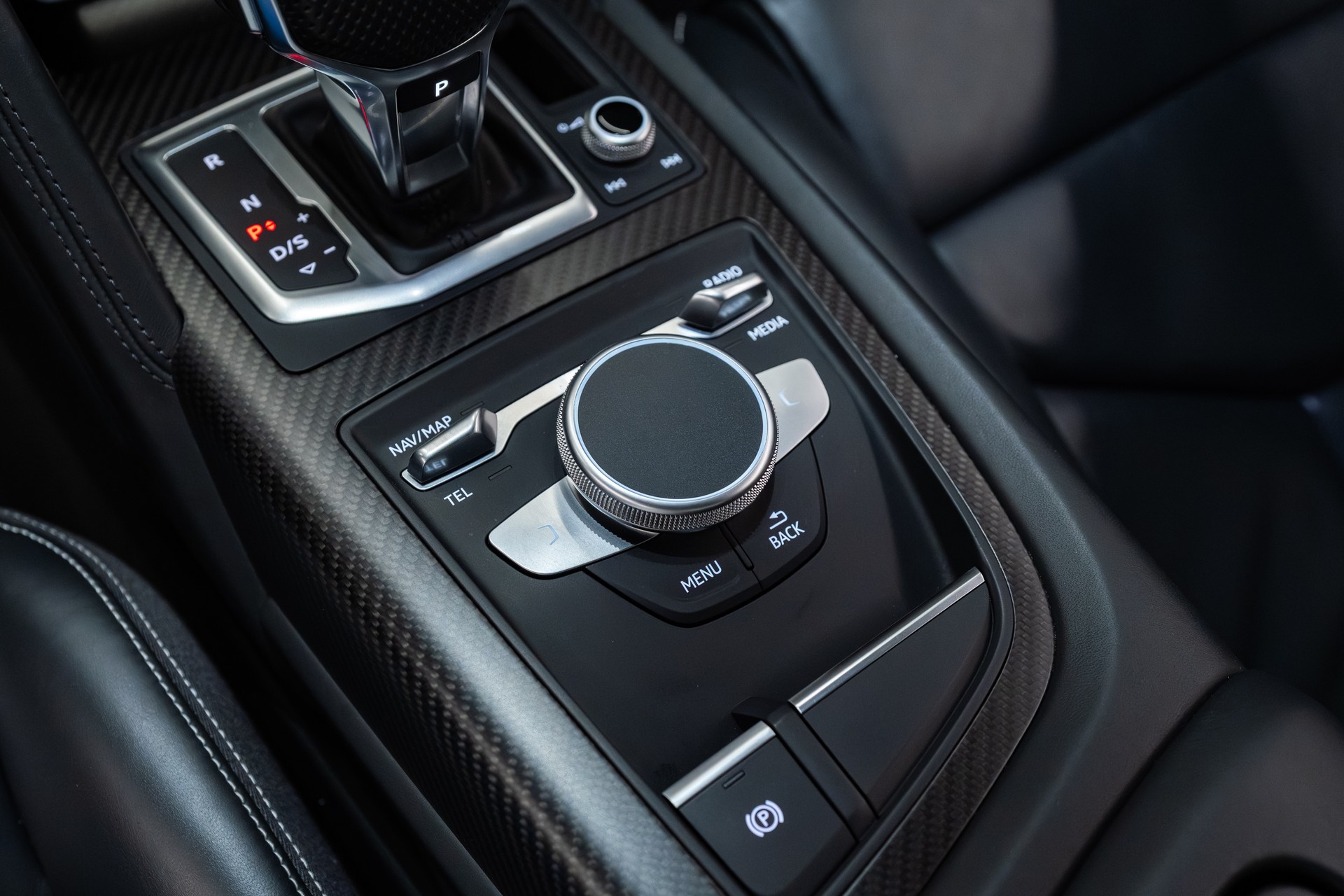 AUDI R8 Coupé 5.2 Performance Parts-image-12
