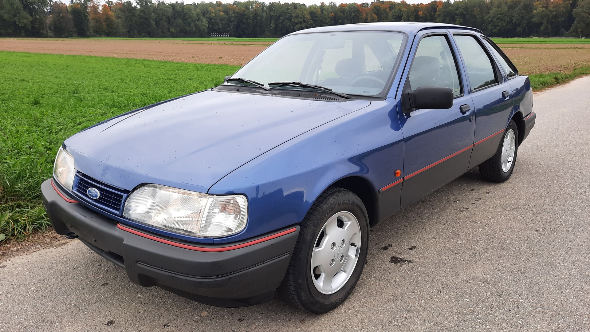 FORD Sierra 2.0i CLX (Leader)