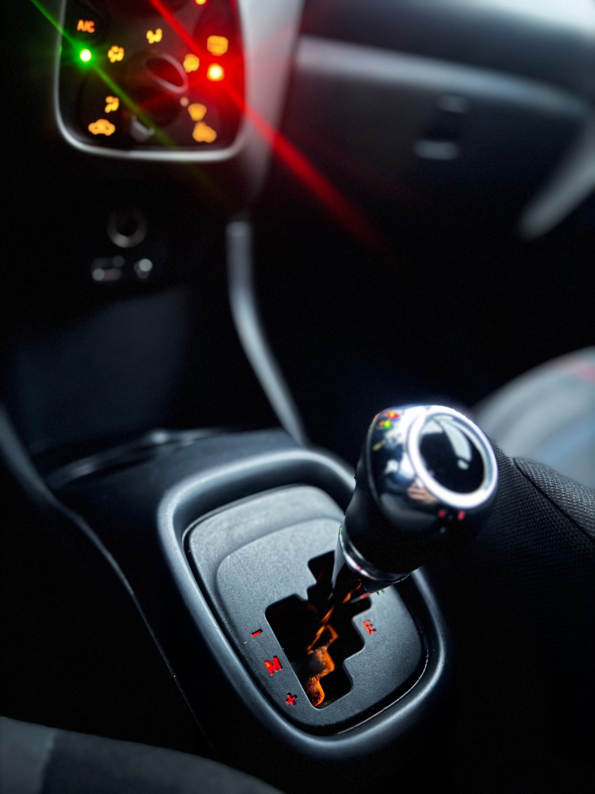 PEUGEOT 108-image-11