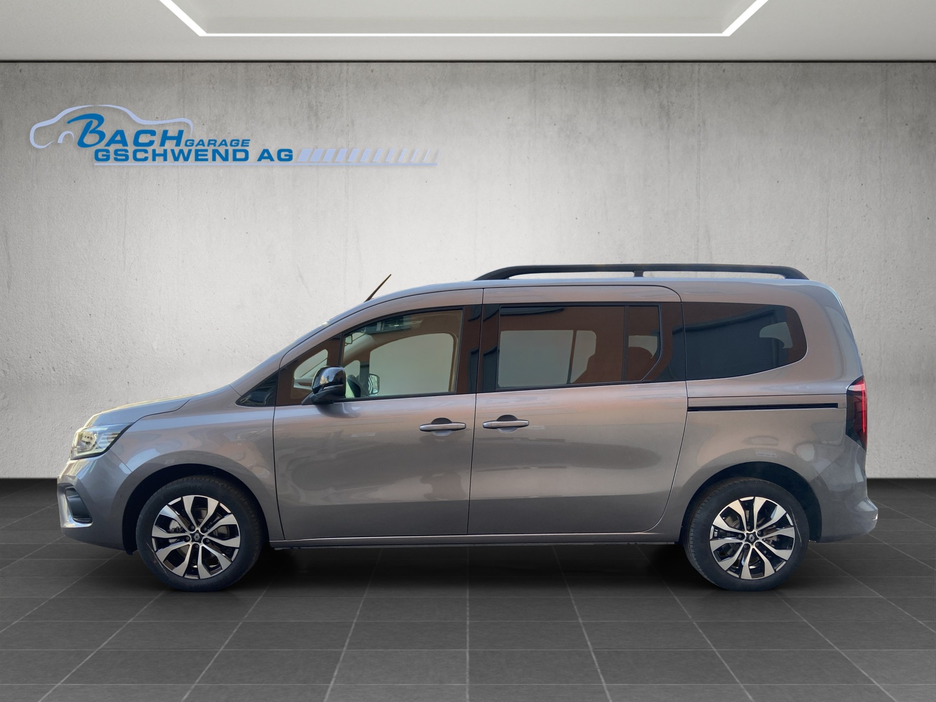 RENAULT Grand Kangoo 1.3 TCe 130 PF Techno EDC-image-5