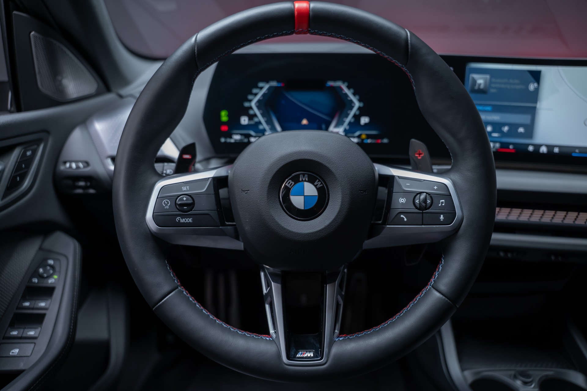 BMW M235i xDrive Gran Coupé / 360° Kamera / el.Sitze / HeadUp-image-21