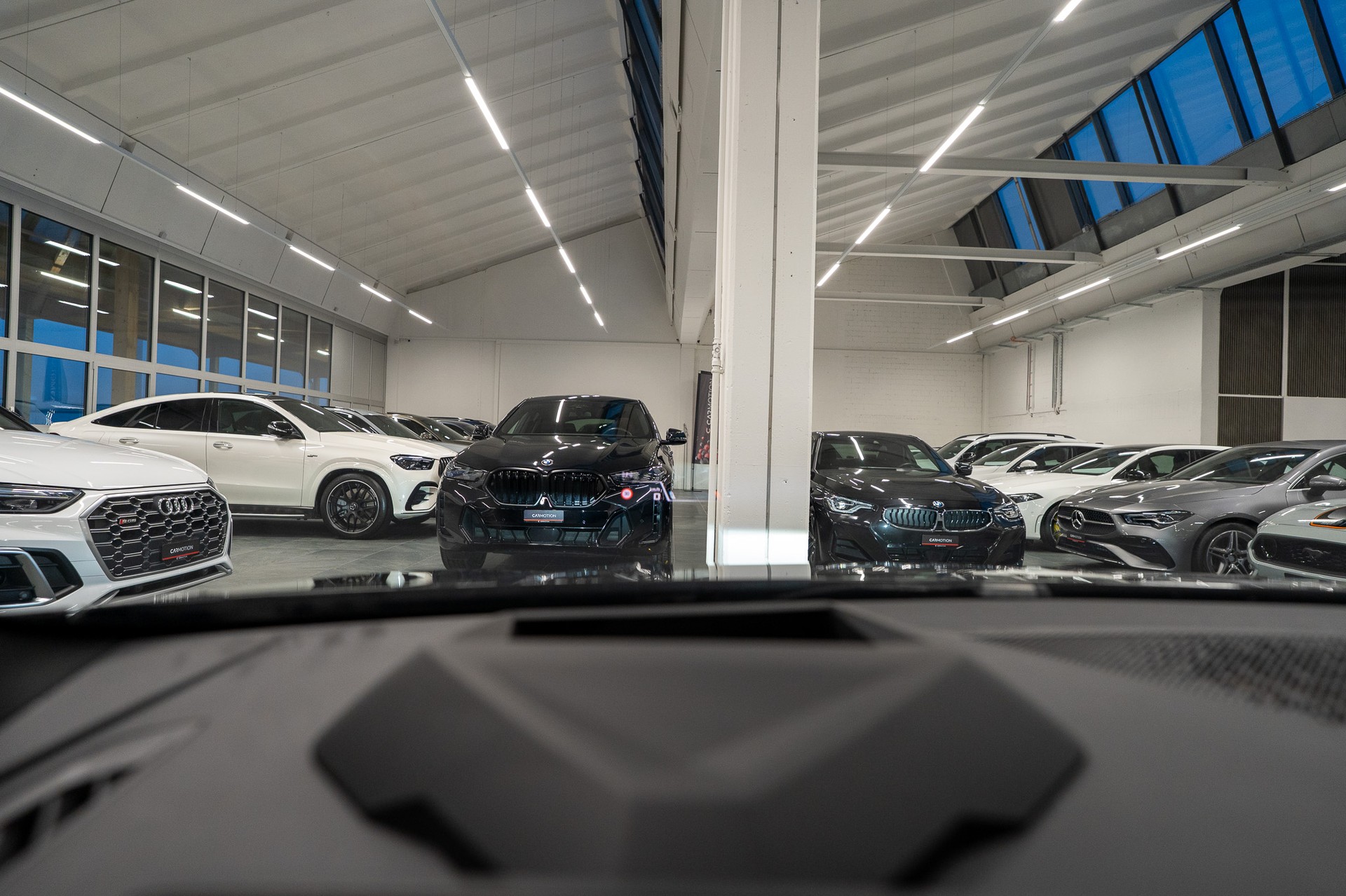 BMW M235i xDrive Gran Coupé / 360° Kamera / el.Sitze / HeadUp-image-20