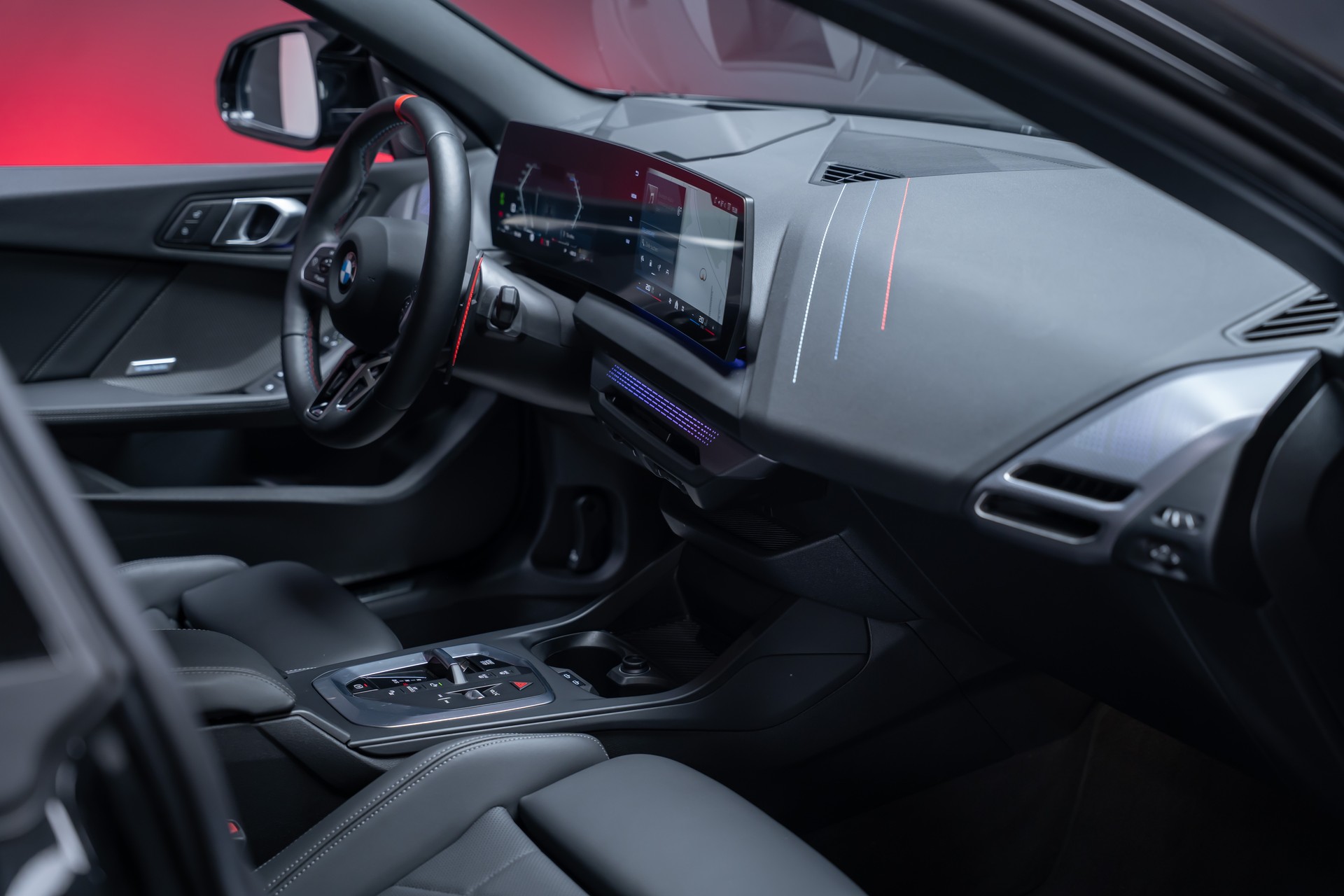 BMW M235i xDrive Gran Coupé / 360° Kamera / el.Sitze / HeadUp-image-35