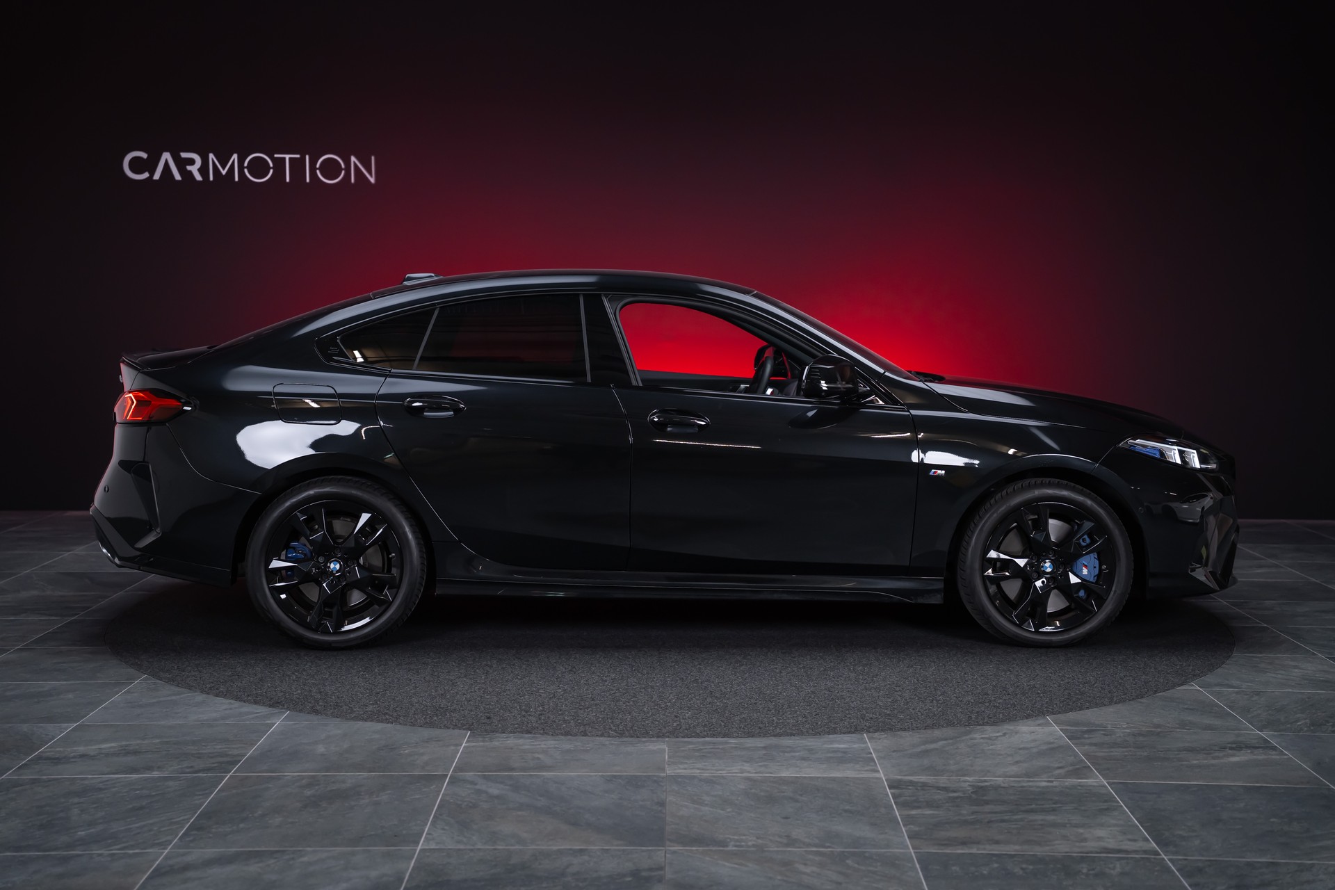 BMW M235i xDrive Gran Coupé / 360° Kamera / el.Sitze / HeadUp-image-4