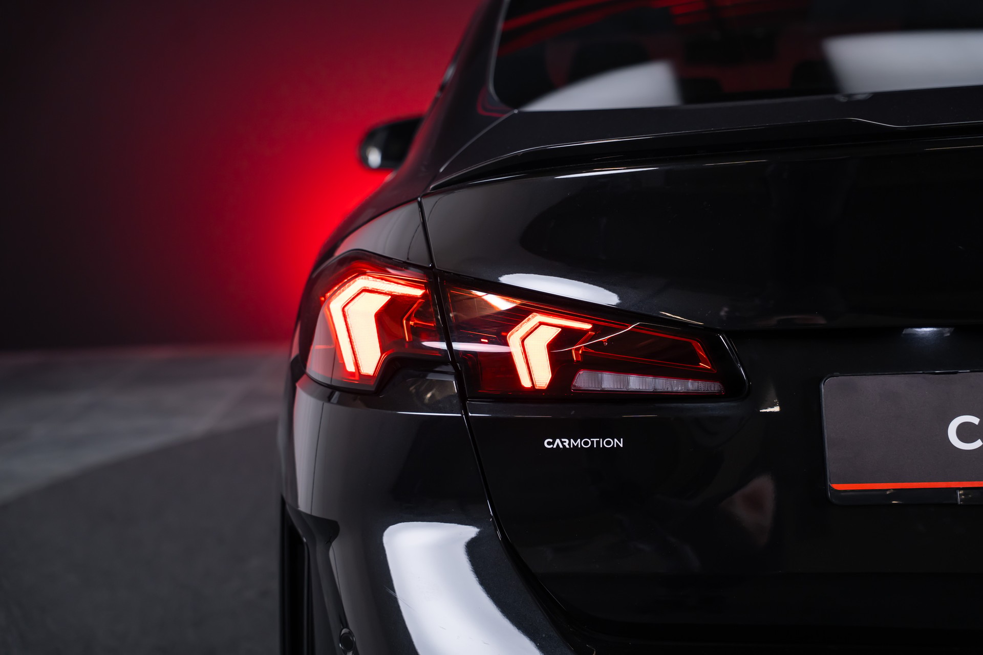 BMW M235i xDrive Gran Coupé / 360° Kamera / el.Sitze / HeadUp-image-7