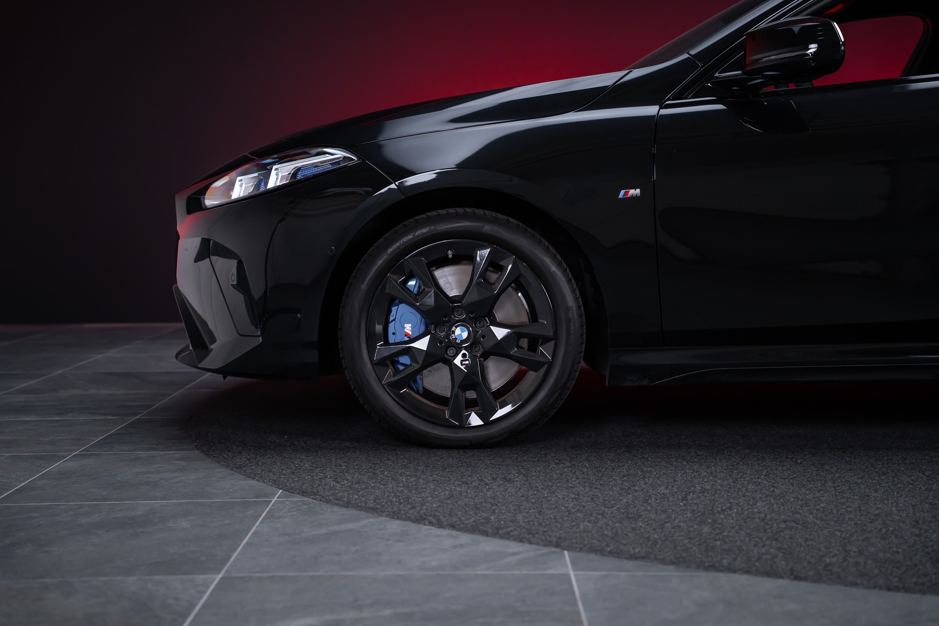 BMW M235i xDrive Gran Coupé / 360° Kamera / el.Sitze / HeadUp-image-11
