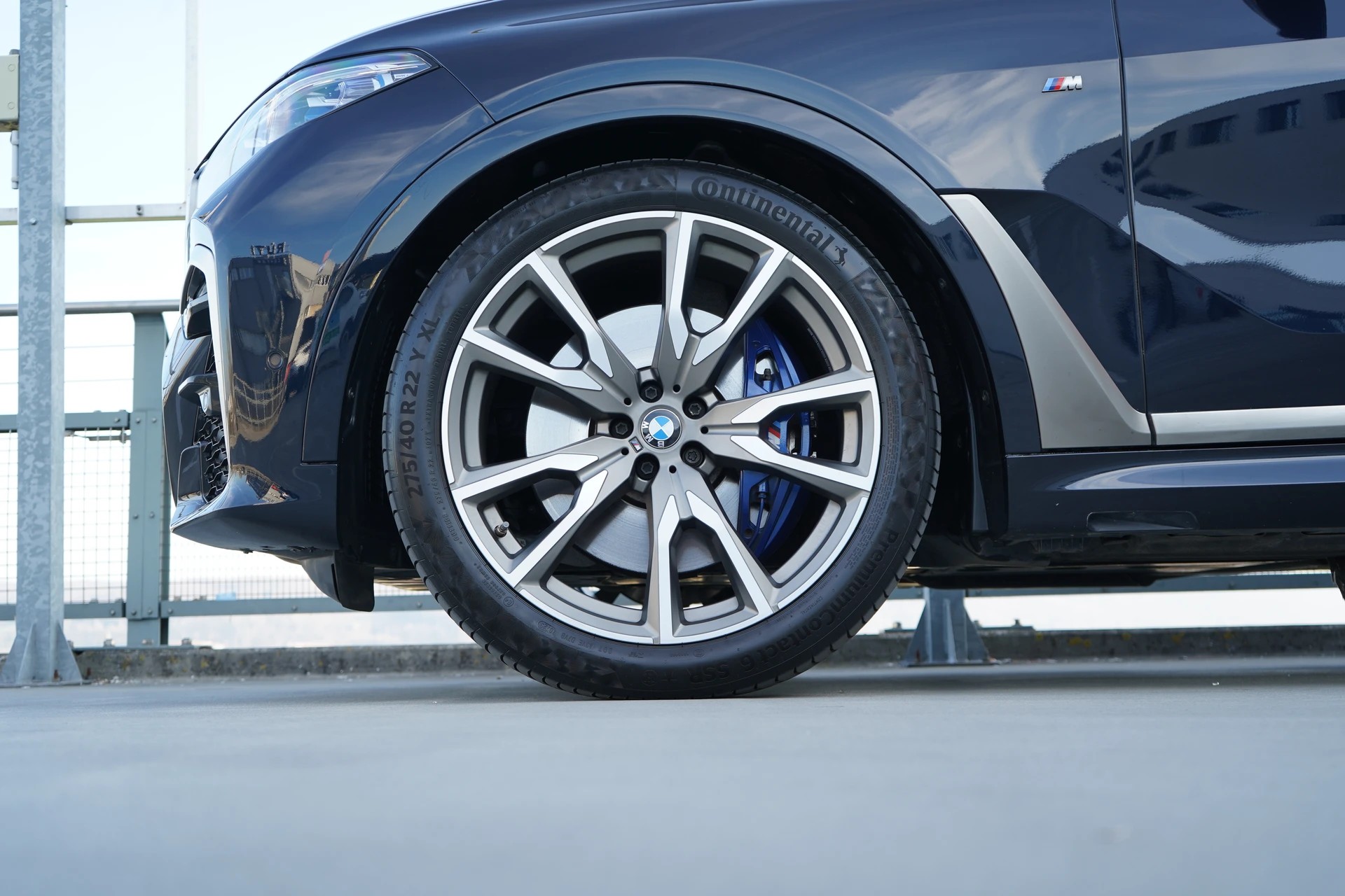 BMW X7 xDRIVE M50d STEPTRONIC M SPORT PLUS l 400 PS-image-16