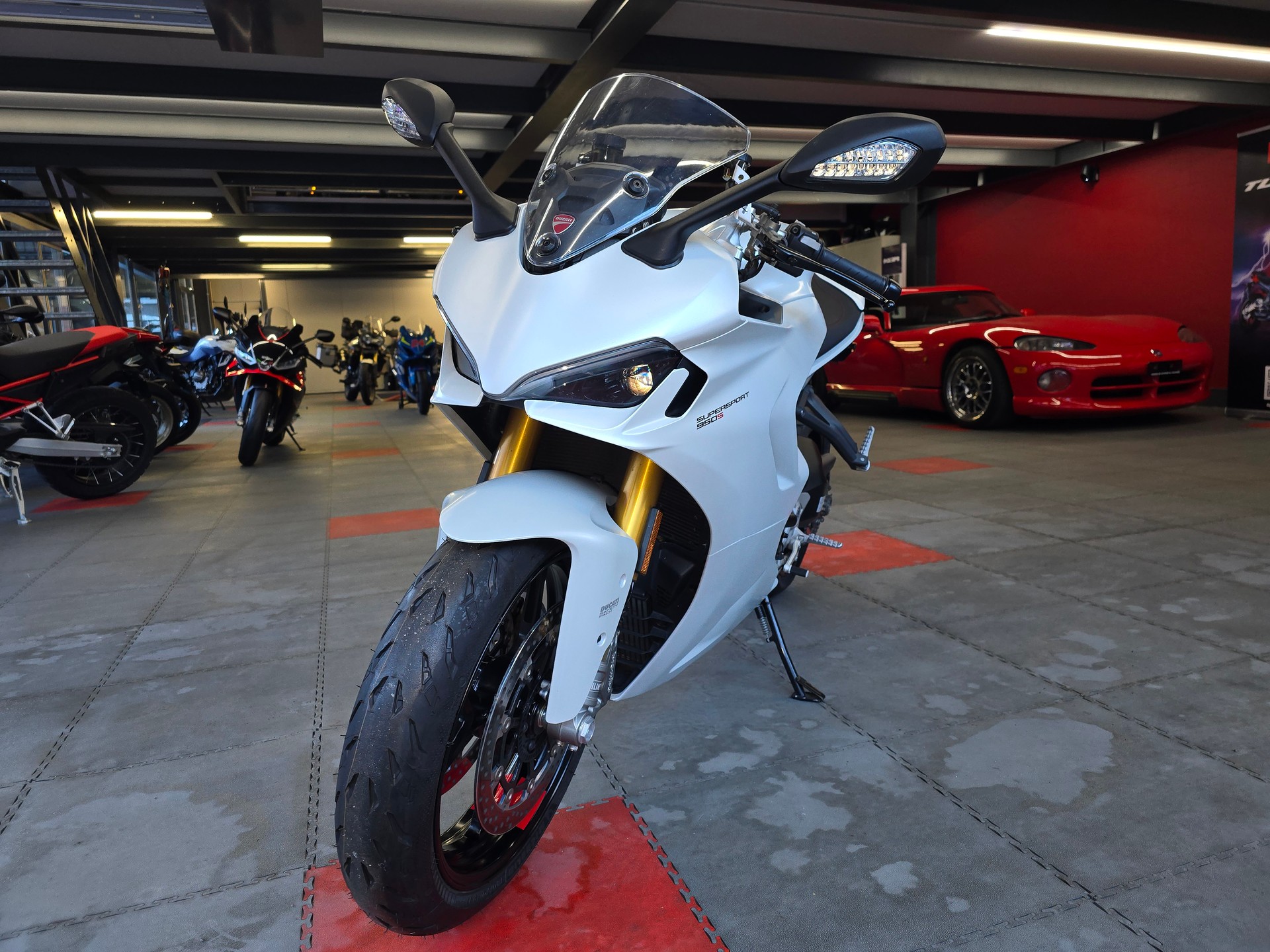 DUCATI 950 Supersport S-image-6