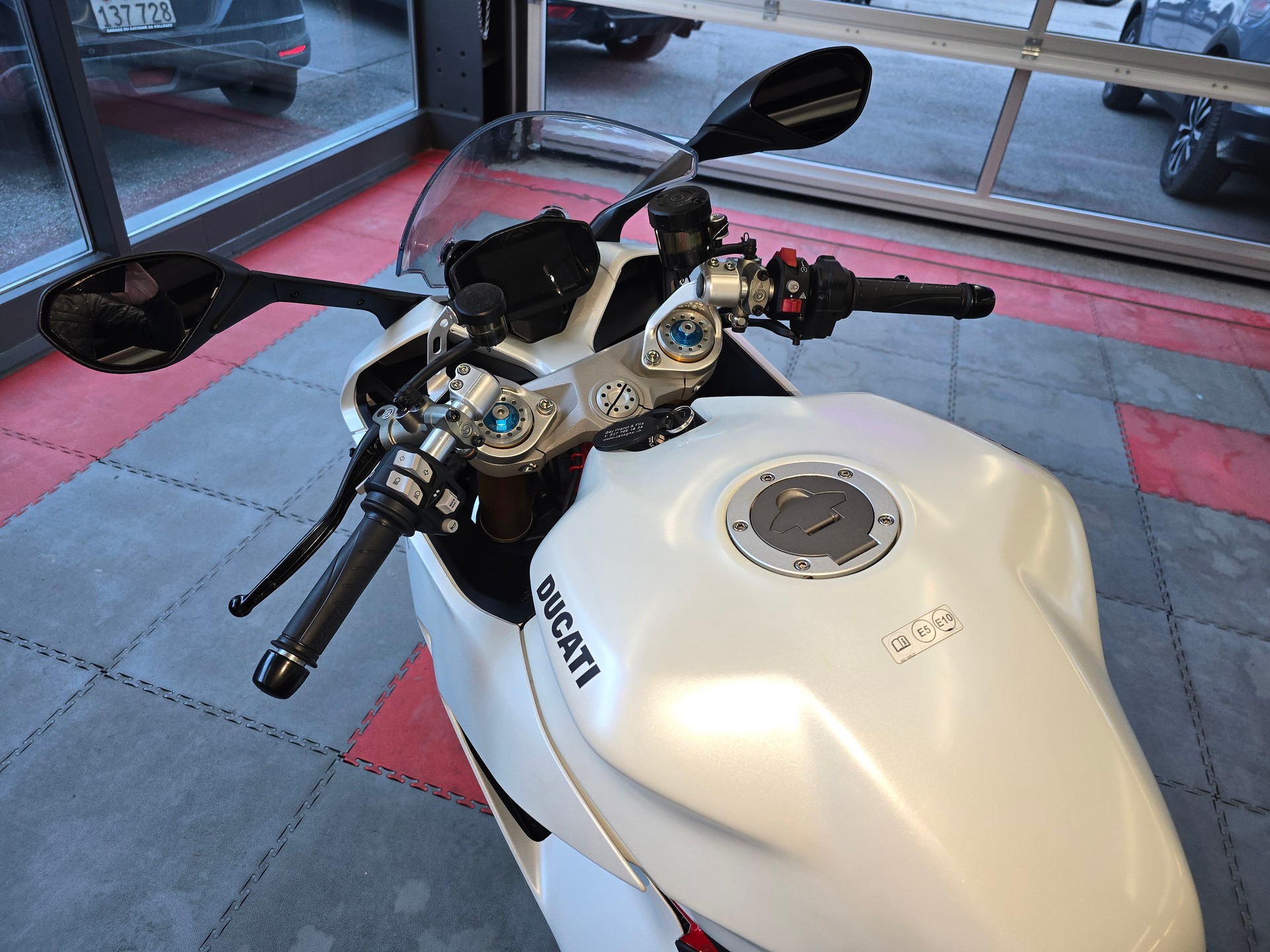DUCATI 950 Supersport S-image-5