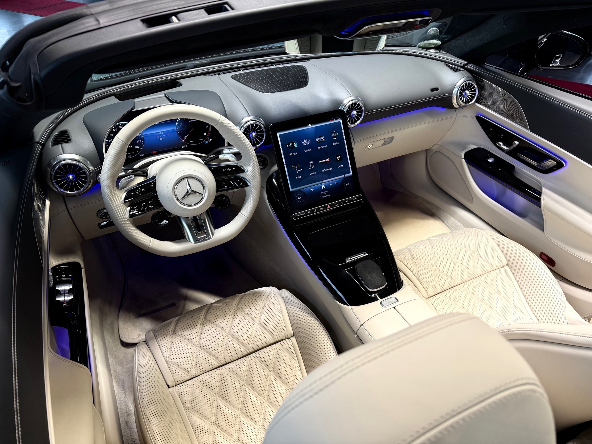 MERCEDES-BENZ AMG SL 43 Speedshift MCT-image-11