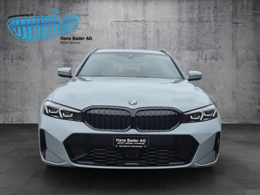 BMW 330i xDrive Tour M Sport