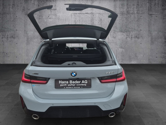 BMW 330i xDrive Tour M Sport-image-11