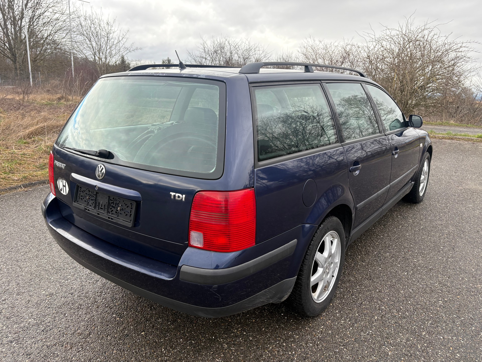 VW Passat Variant 1.9 TDI Comfortline-image-8