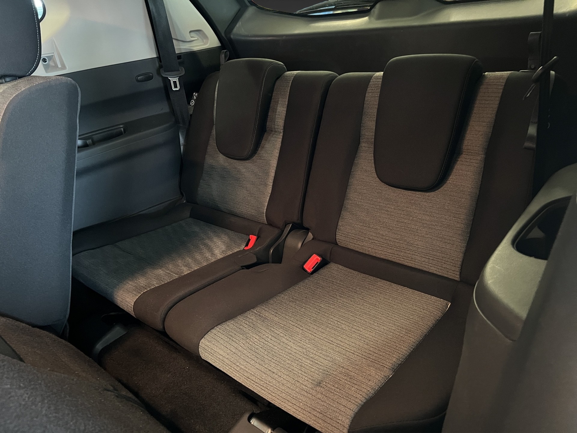 NISSAN X-Trail 1.5 VC-T e-Power 4WD 7 Sitze N-Connecta-image-9