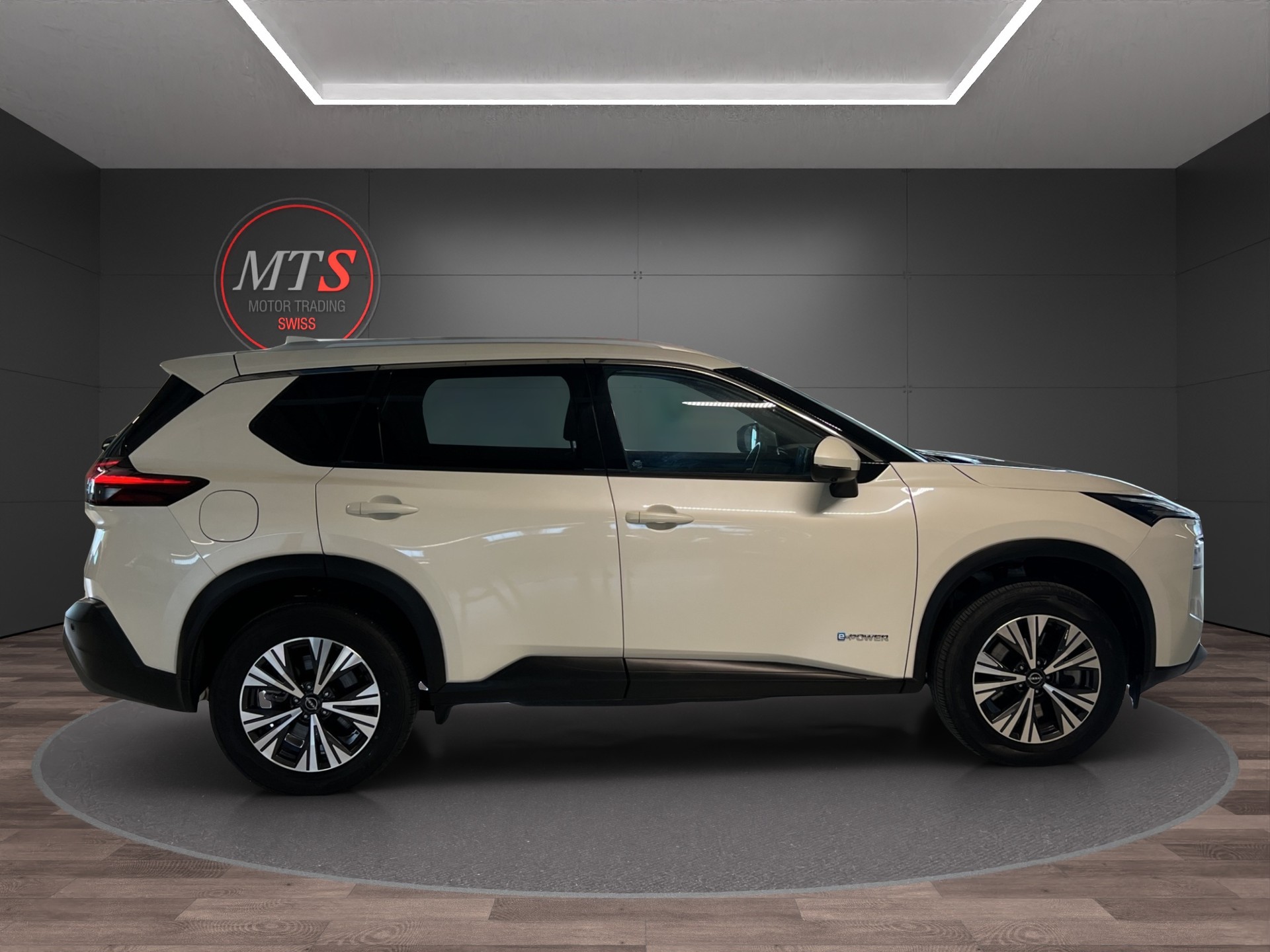 NISSAN X-Trail 1.5 VC-T e-Power 4WD 7 Sitze N-Connecta-showroom-element-3