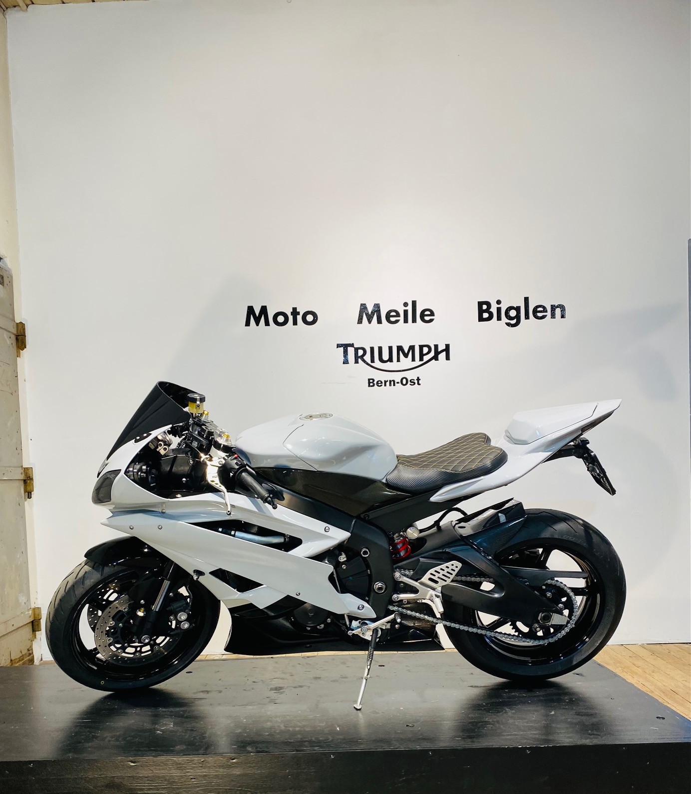 YAMAHA YZF-R6 (25kW)-image-7