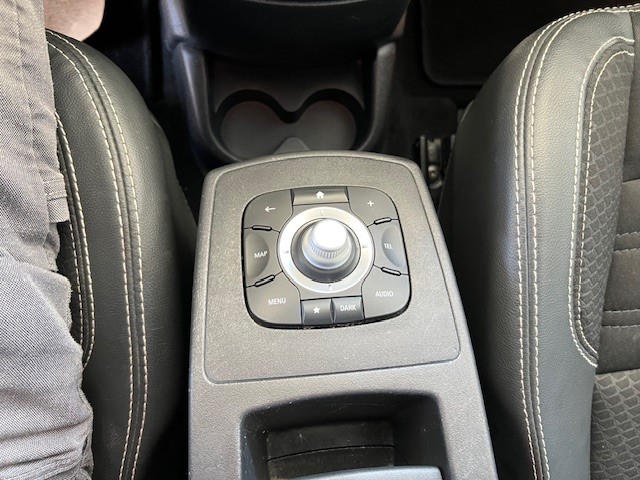 RENAULT Grand Scénic 1.2 16V Turbo Bose-image-13