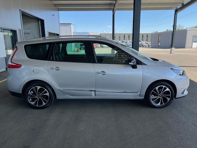 RENAULT Grand Scénic 1.2 16V Turbo Bose-showroom-element-3
