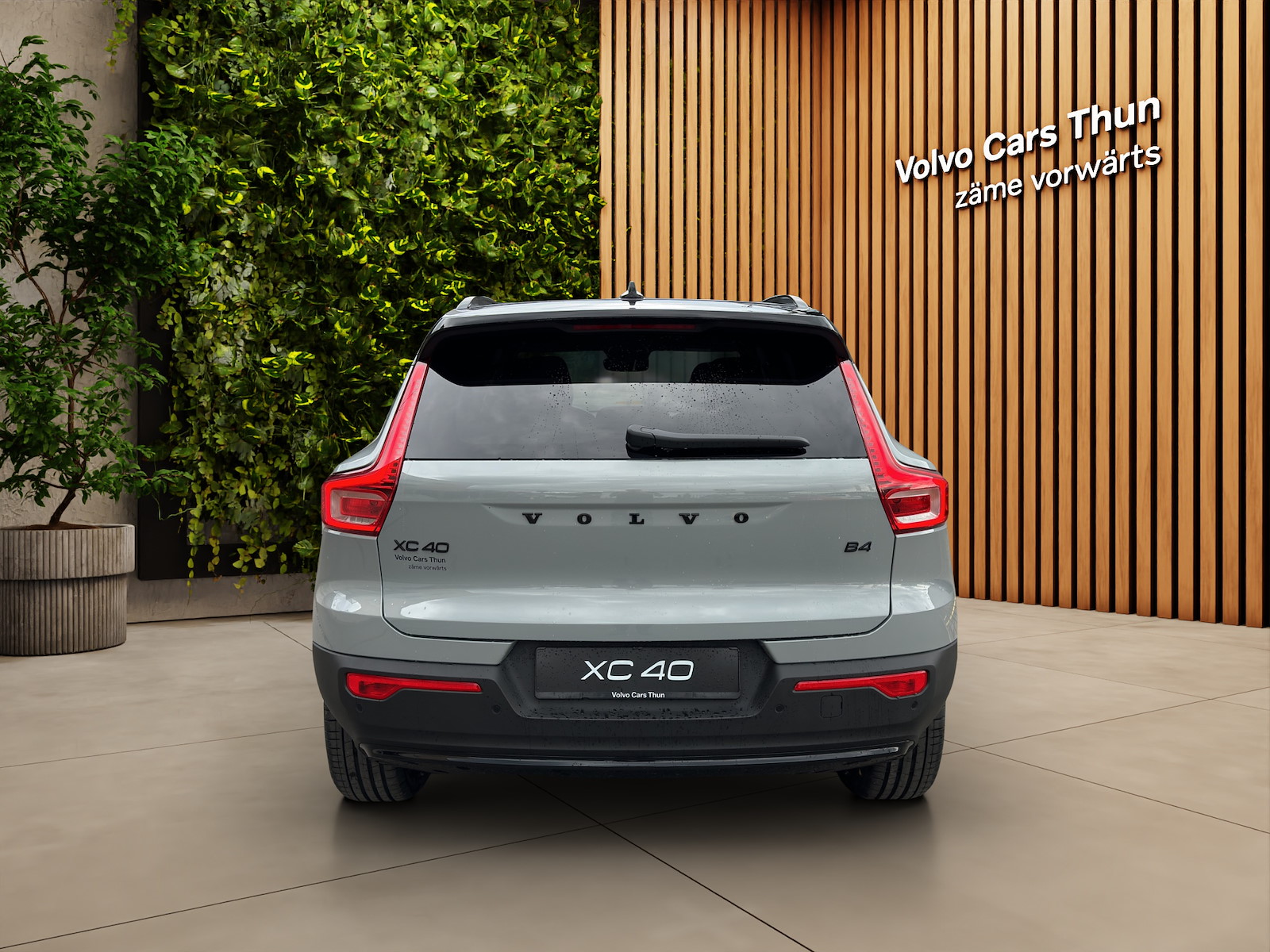 VOLVO XC40 2.0 B4 MH Black Edition-image-6