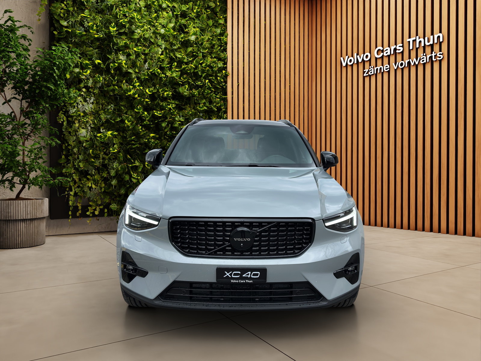 VOLVO XC40 2.0 B4 MH Black Edition-showroom-element-1