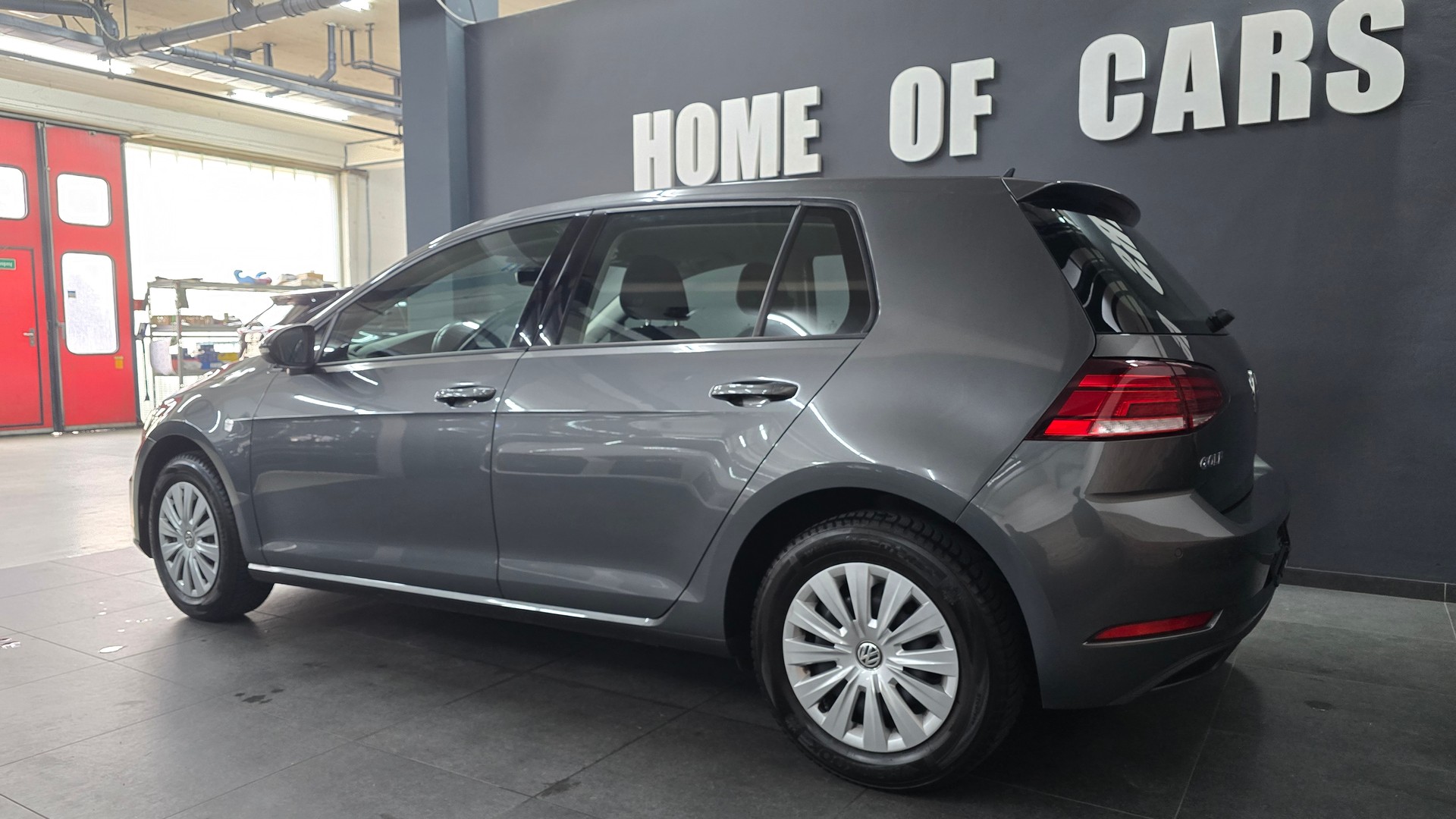 VW Golf 1.0 TSI Trendline-image-5