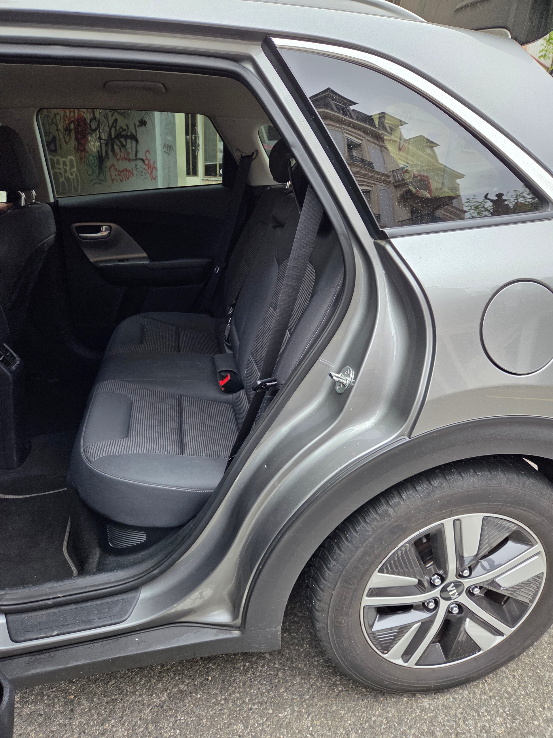 KIA Niro 1.6GDi Hybrid Power 2020 DCT-image-8