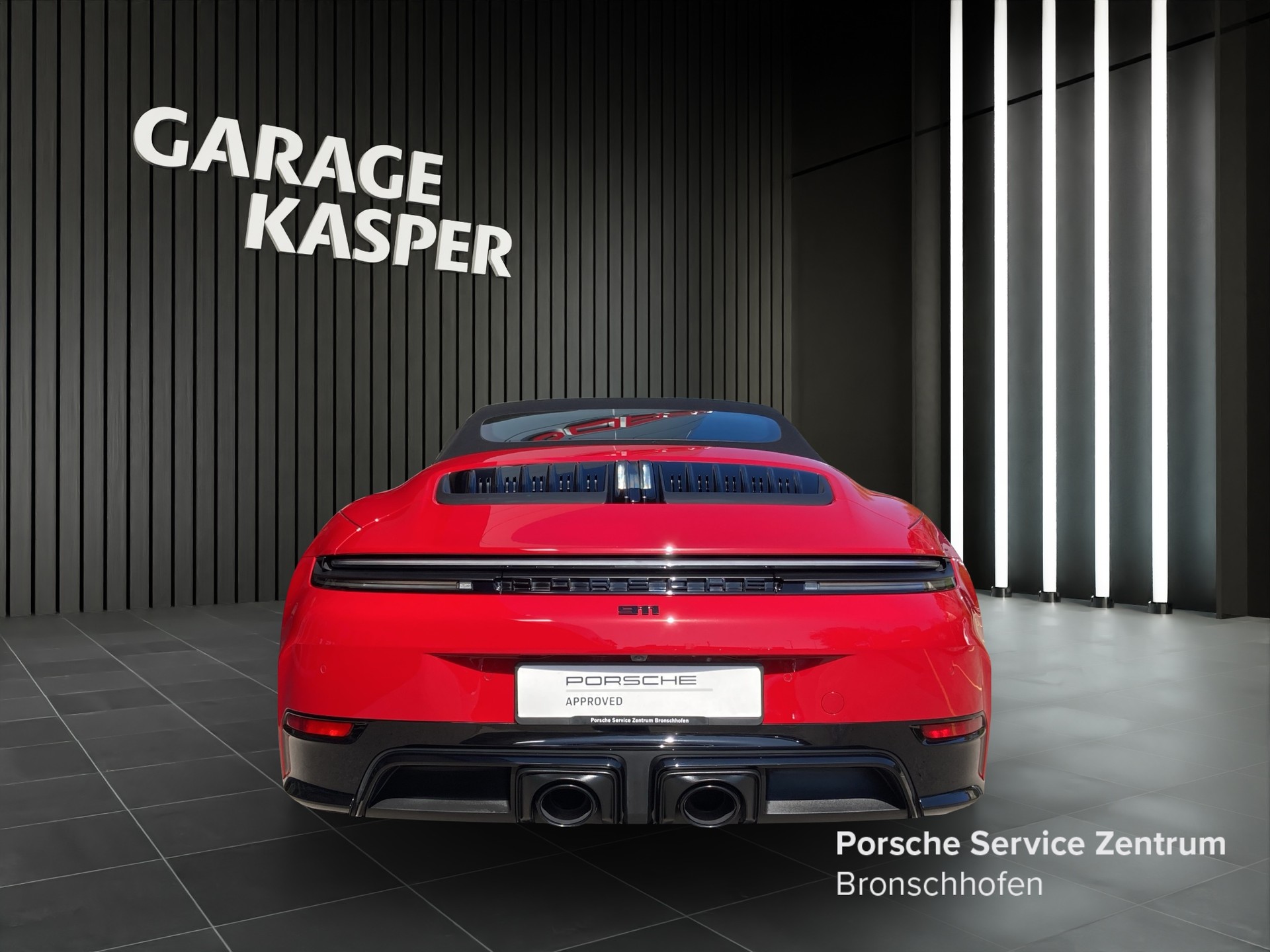 PORSCHE 911 Carrera 4 GTS Cabriolet-showroom-element-3