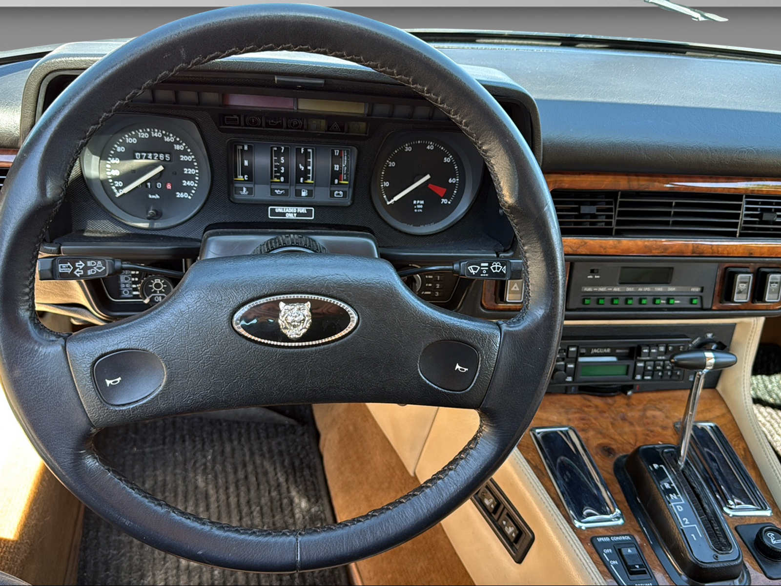 JAGUAR XJS 5.3 V12 ABS-image-16