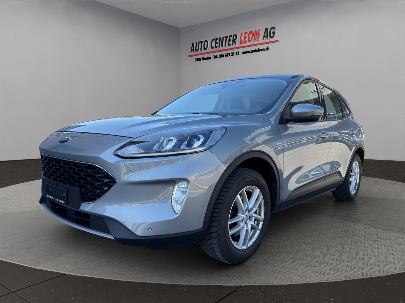 FORD Kuga 2.0 TDCi EcoBlue Cool & Connect 4WD-showroom-element-1
