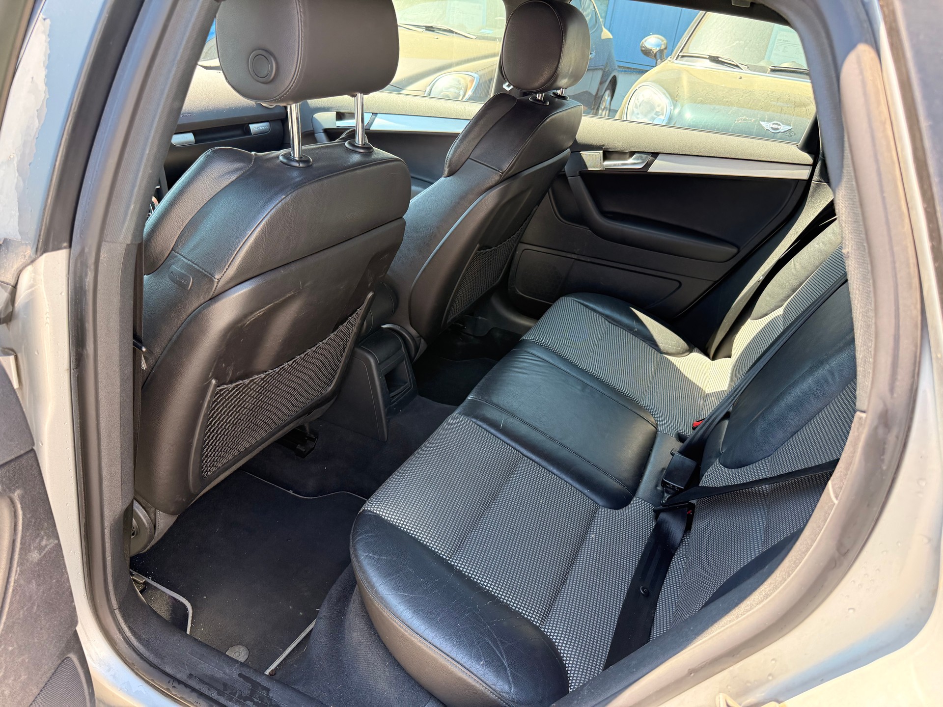 AUDI S3 Sportback 2.0 TFSI quattro-image-9