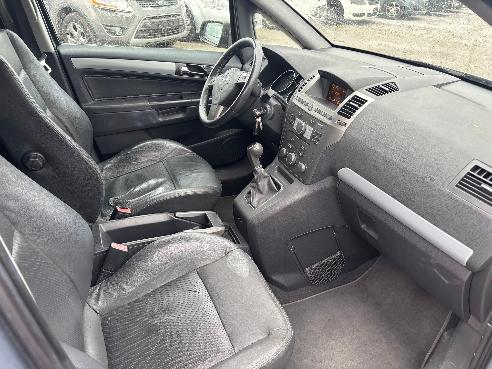 OPEL Zafira 1.6i 16V CNG-image-8