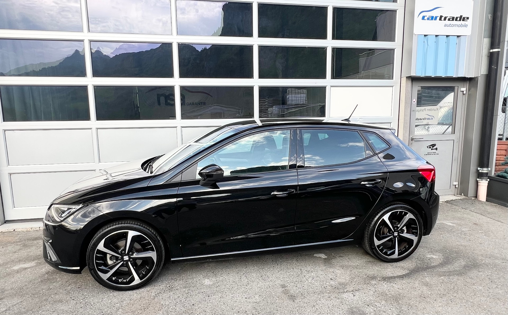 SEAT Ibiza 1.0 EcoTSI FR *** Navigation * Assisten * Tempomat / Distanzregler ACC * Alufelgen 18" ***-image-28