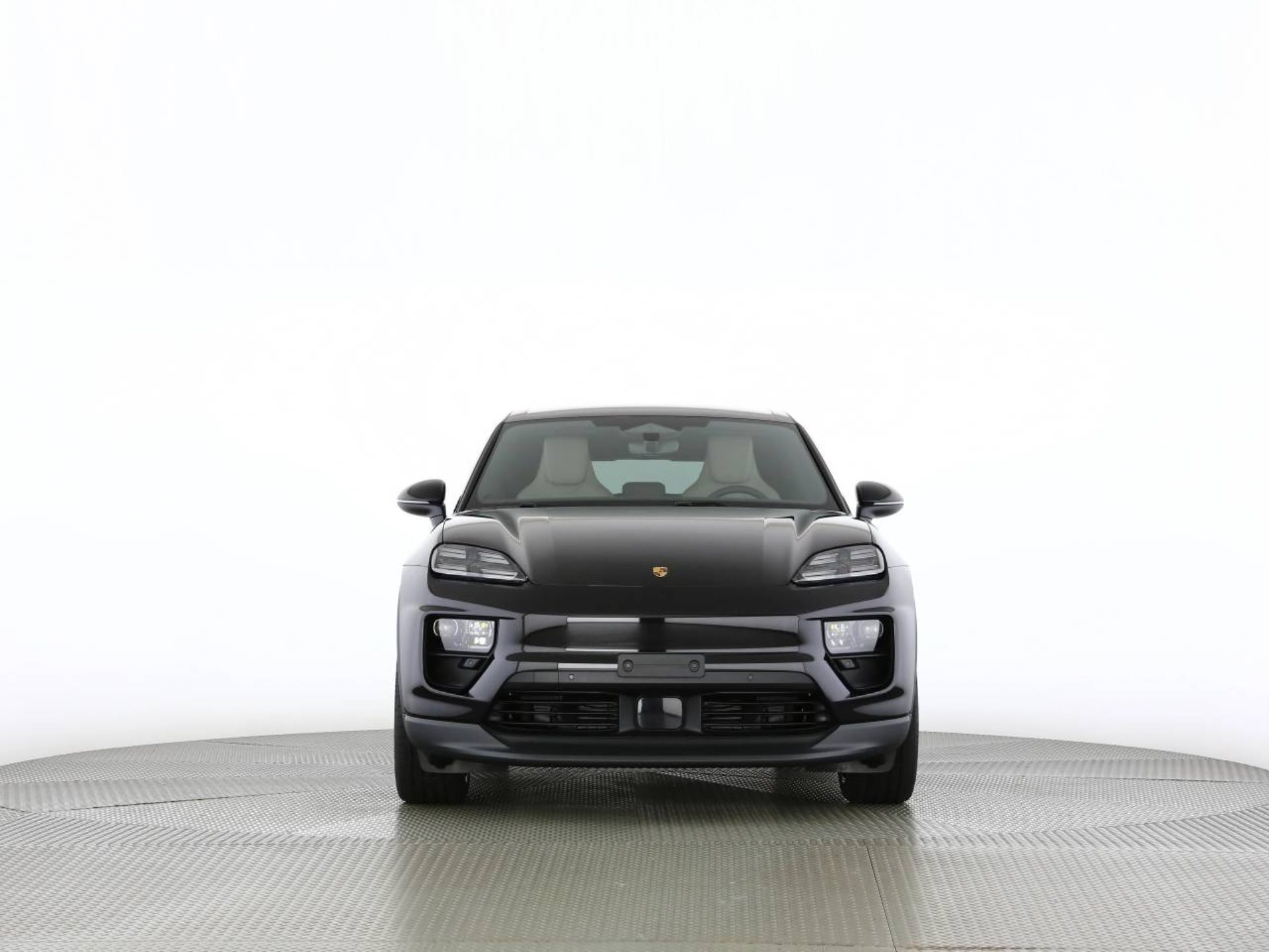 PORSCHE Macan 4-image-16