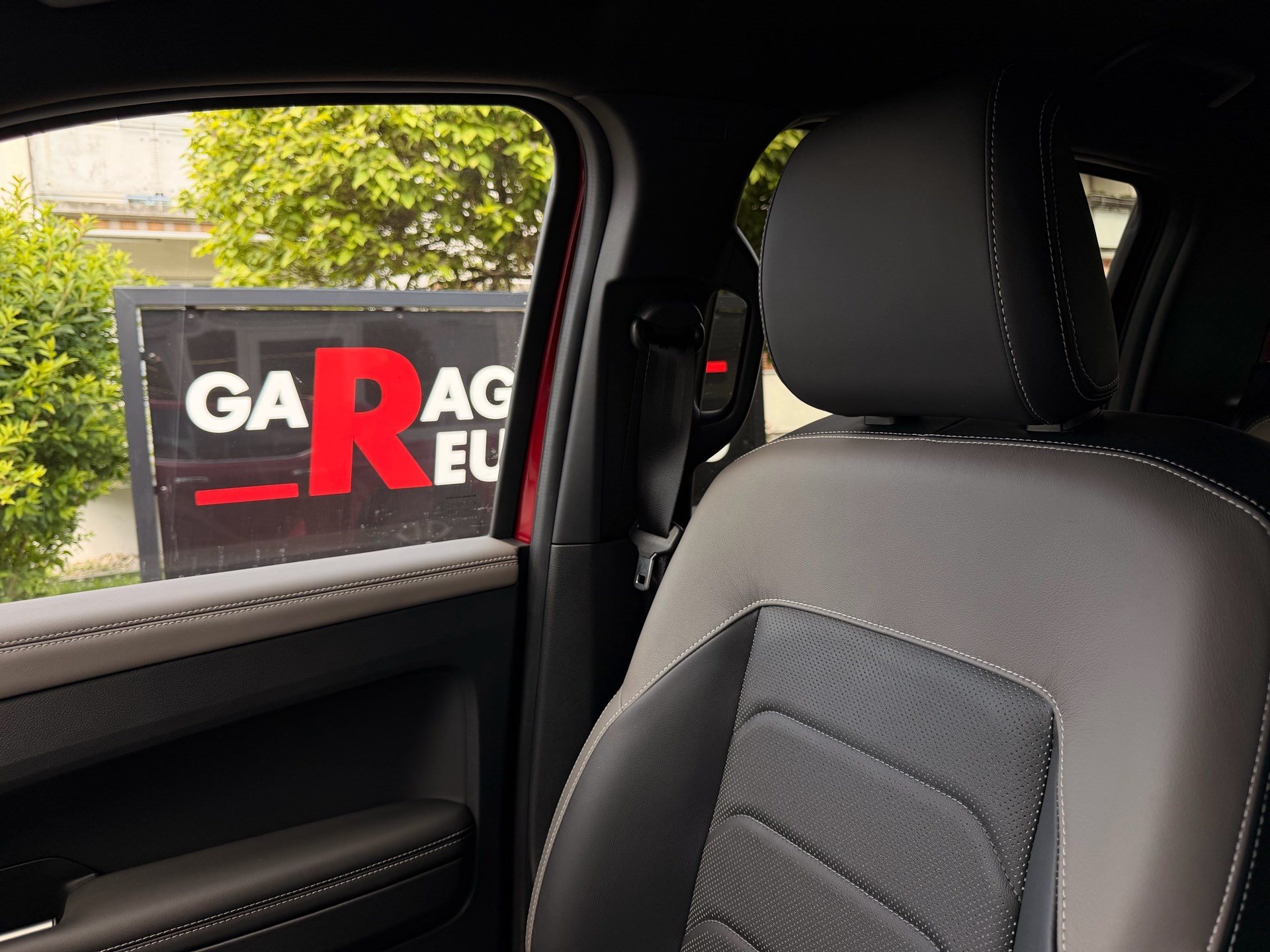 VW Amarok 3.0 TDI 241 PS AVENTURA 4 MOTION *** STANDHEIZUNG ***-image-27
