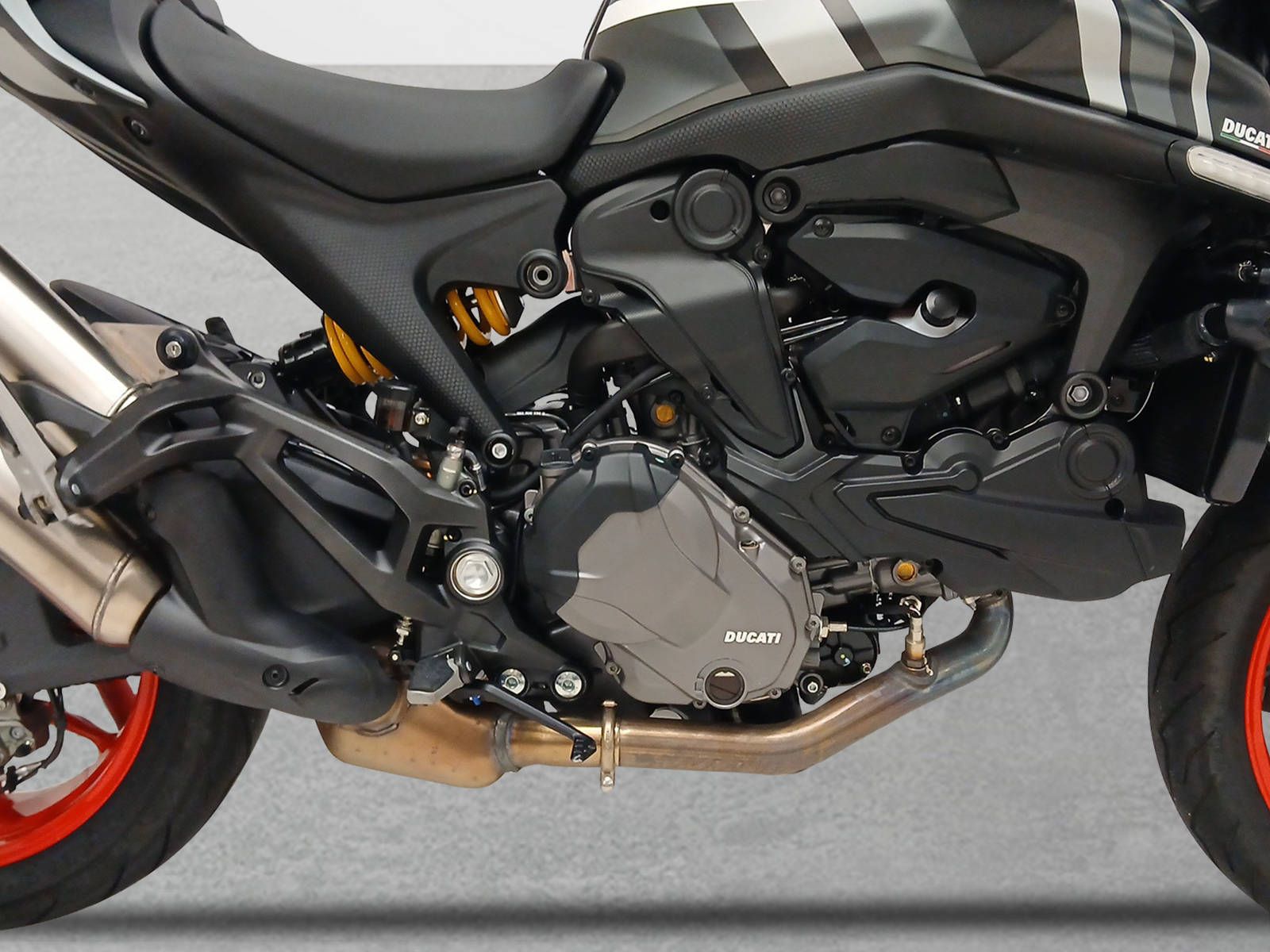 DUCATI Monster 937 + (35KW)-image-8