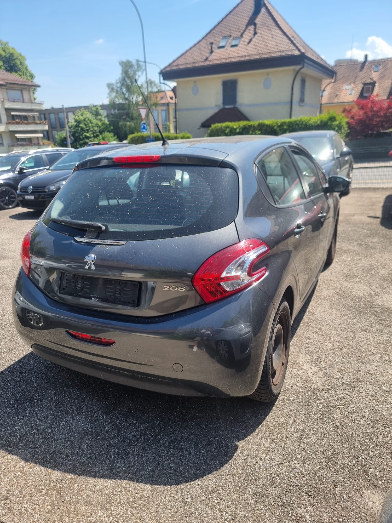 PEUGEOT 208 1.4 VTI Active-image-3