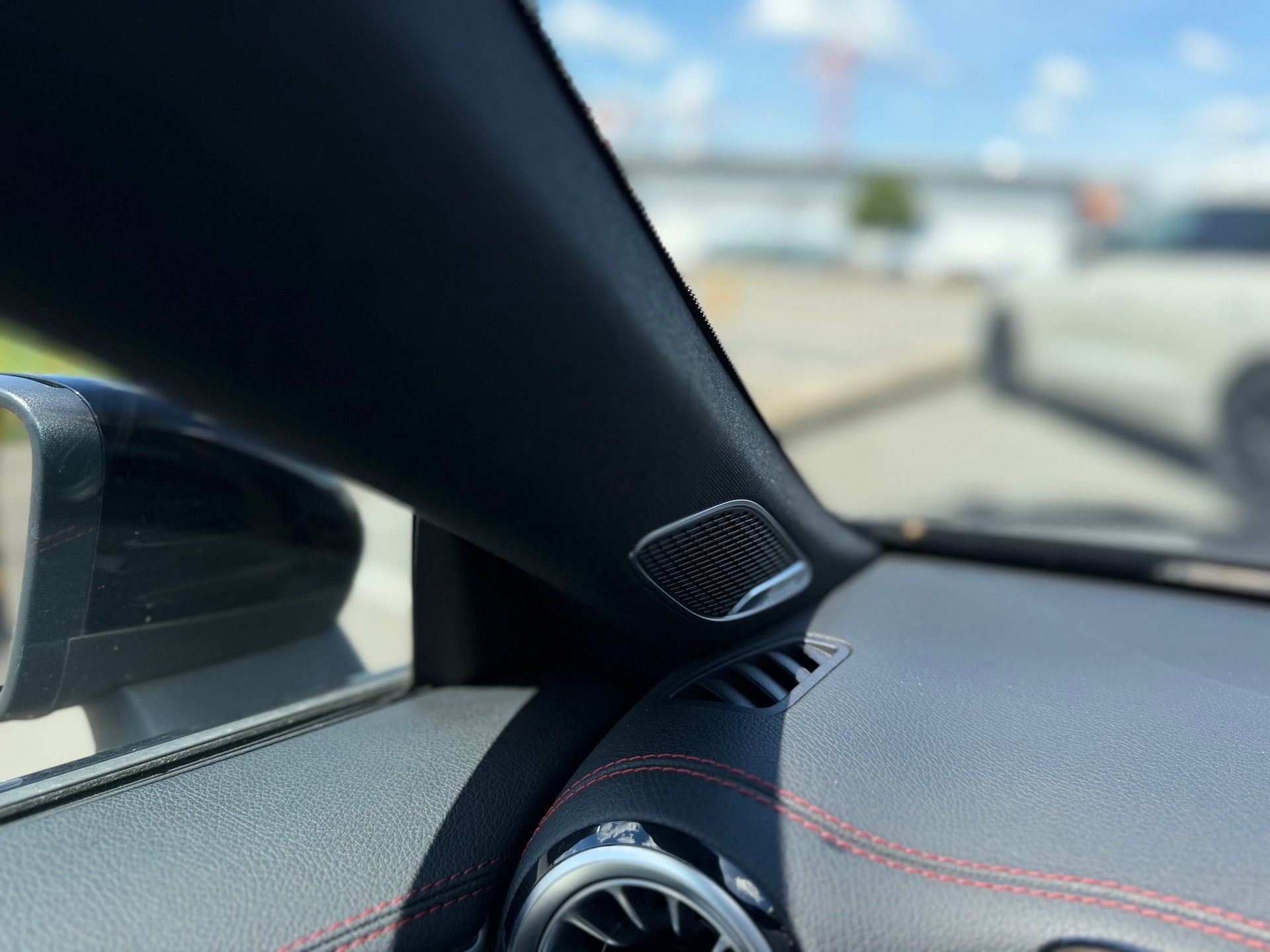MERCEDES-BENZ CLA Shooting Brake 45 S AMG 4Matic+ 8G-DCT-image-26