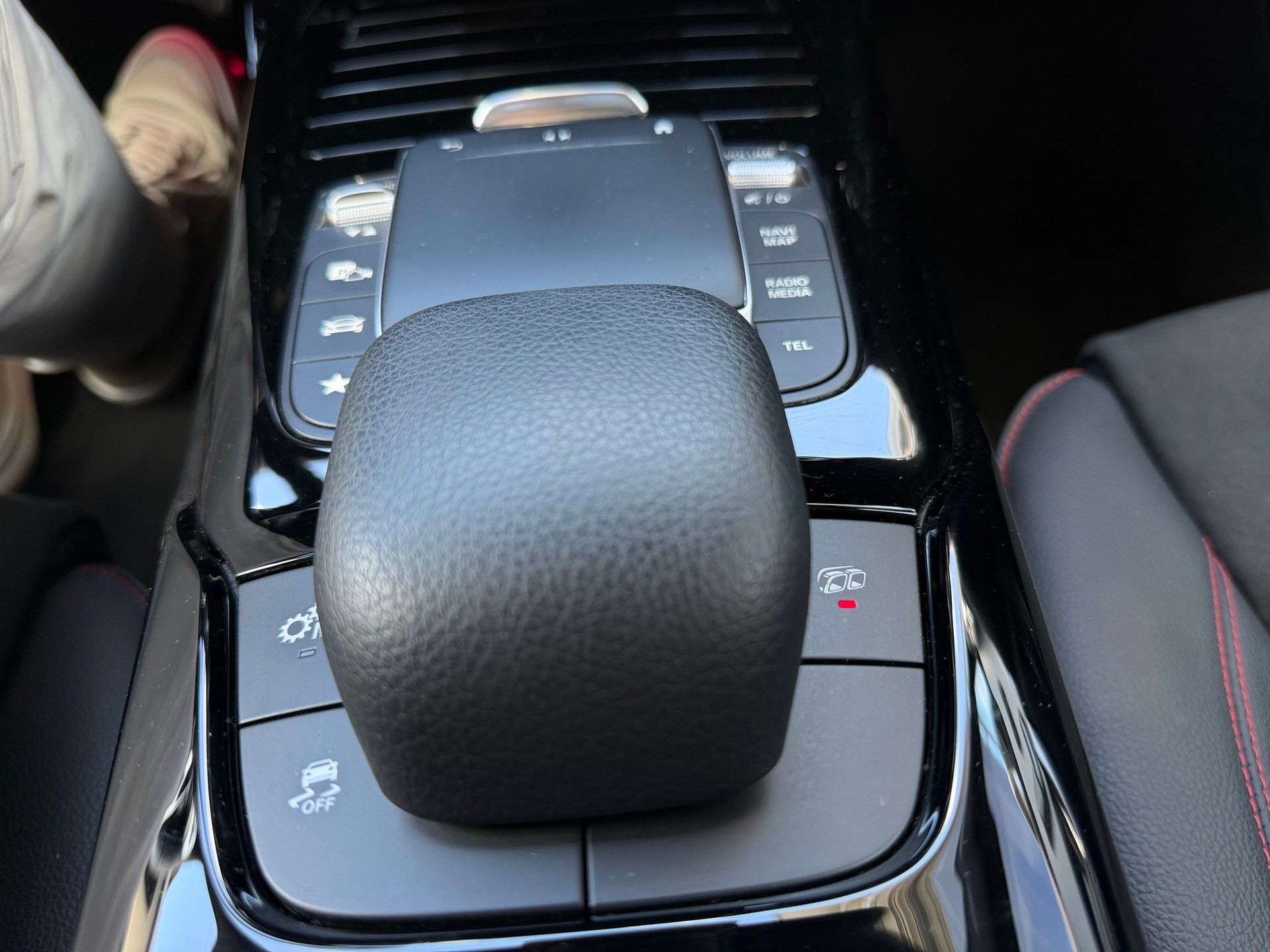 MERCEDES-BENZ CLA Shooting Brake 45 S AMG 4Matic+ 8G-DCT-image-27