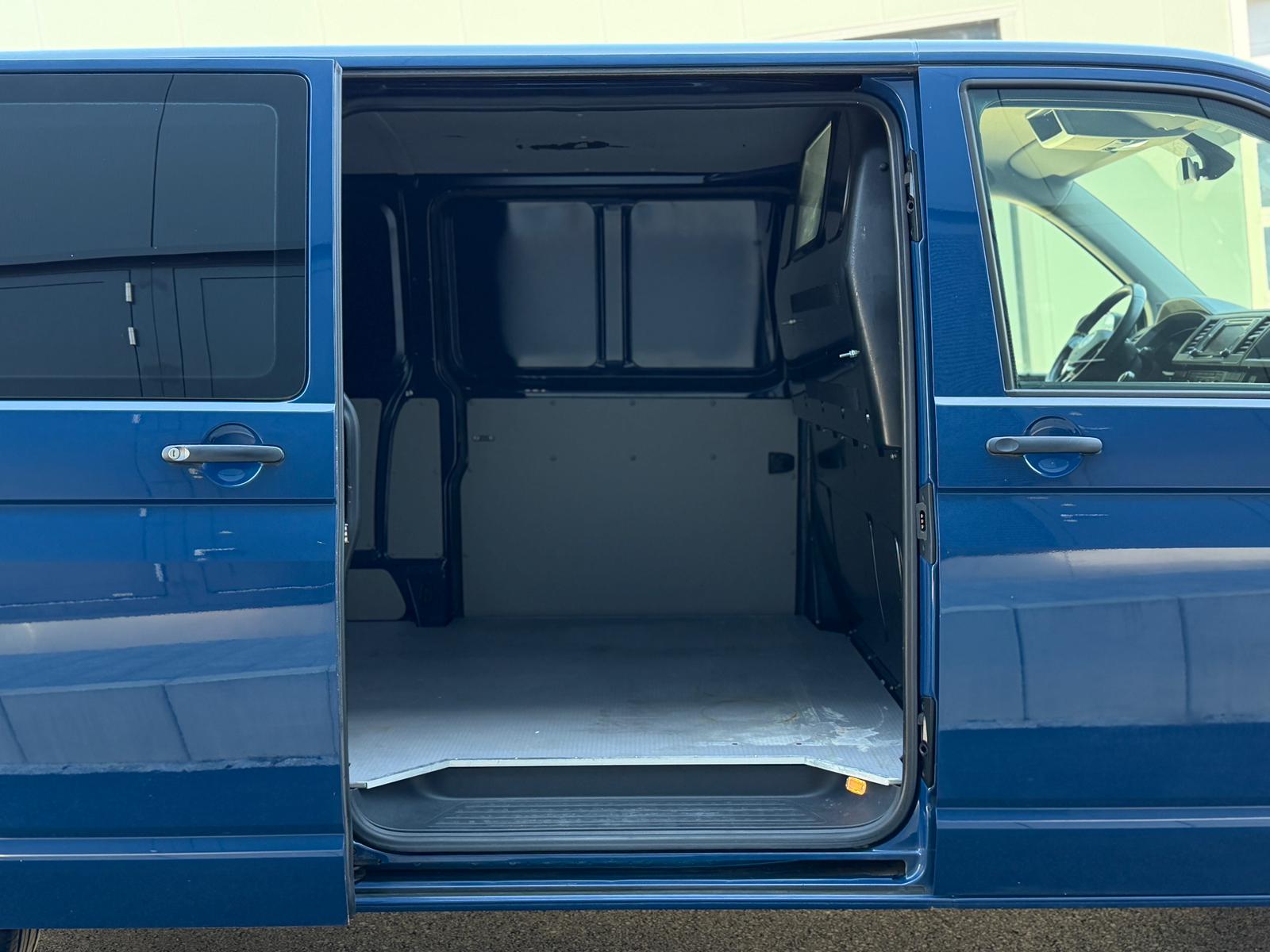 VW T6 2.0 TDI **WEBASTO Standheizung**-image-9