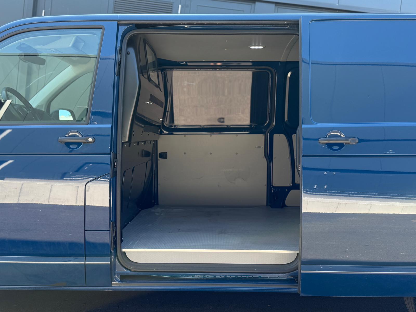 VW T6 2.0 TDI **WEBASTO Standheizung**-image-4