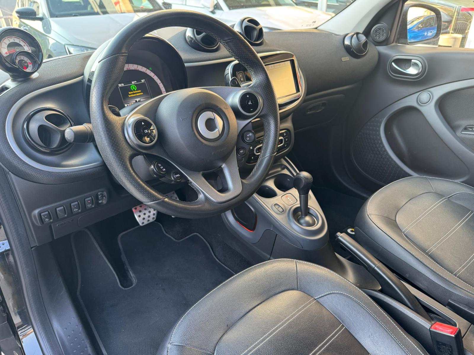 SMART forfour prime twinamic-image-12