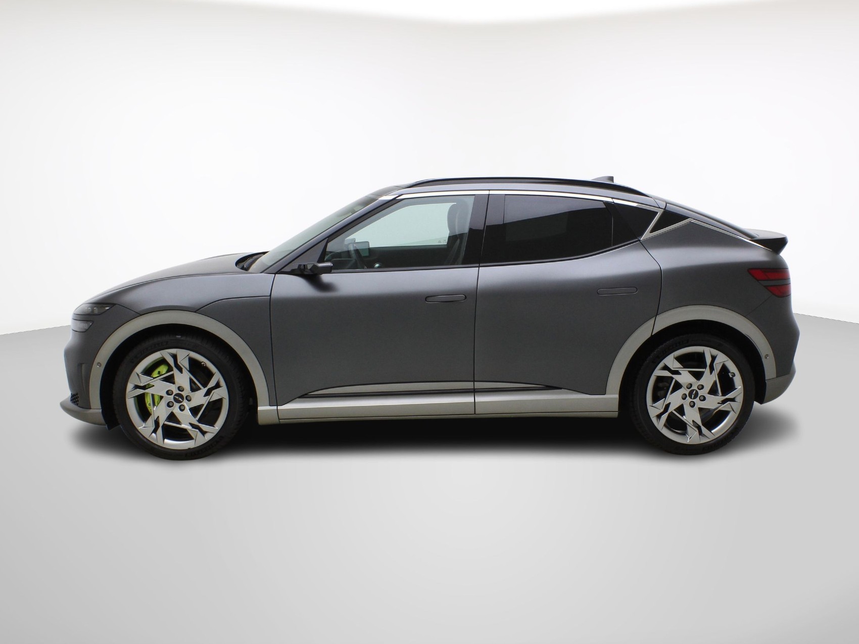 GENESIS GV60 Dual Motor Sport Plus AWD-showroom-element-2
