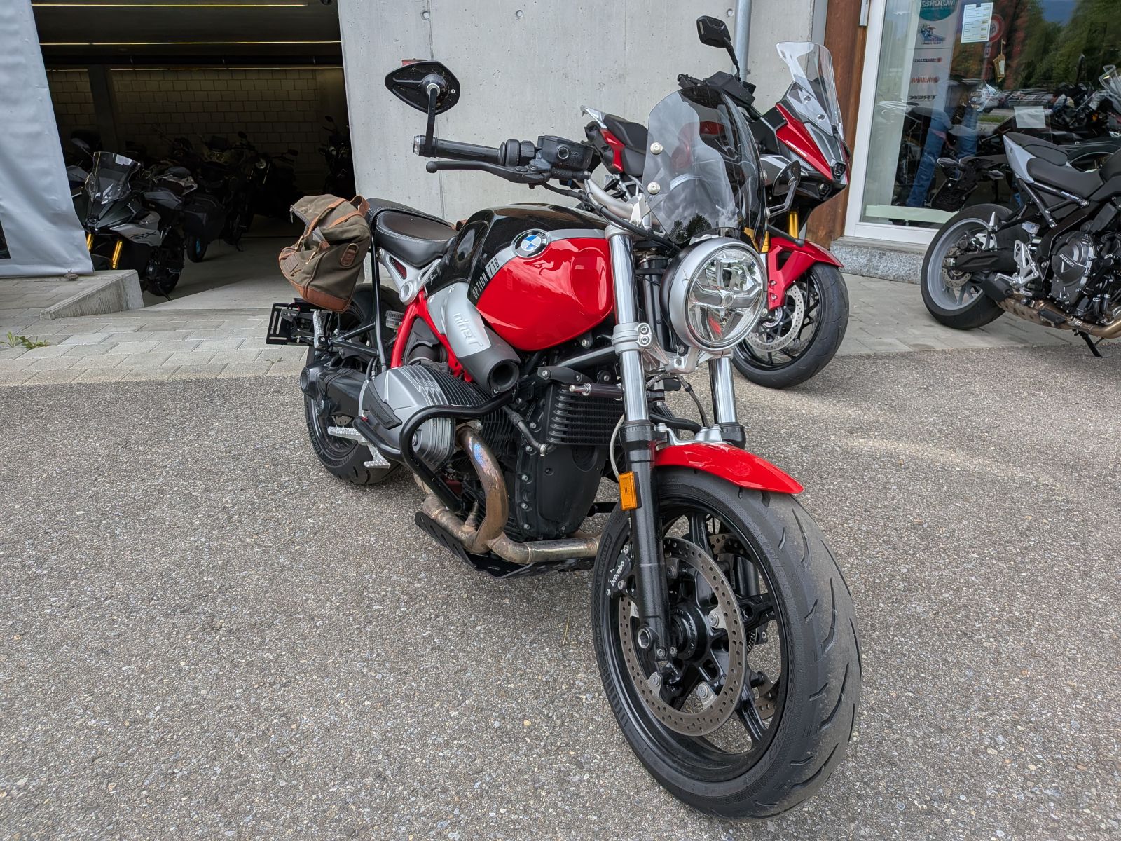 BMW R nineT Pure A2-image-1