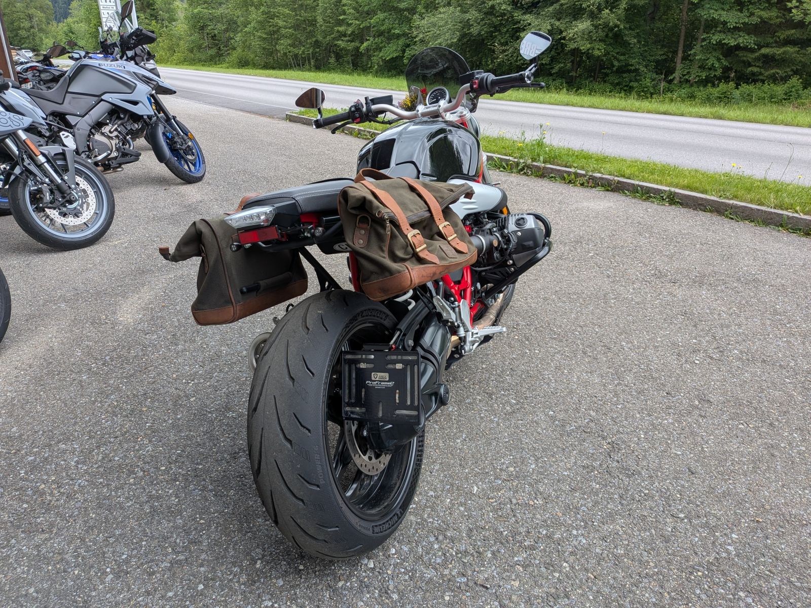 BMW R nineT Pure A2-image-5
