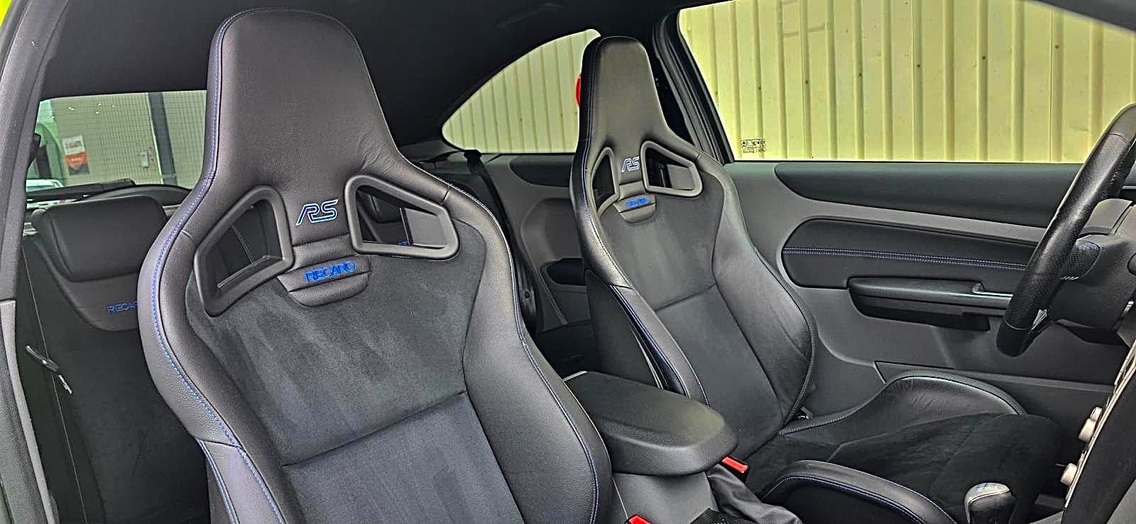 FORD Focus 2.5 Turbo RS-image-8
