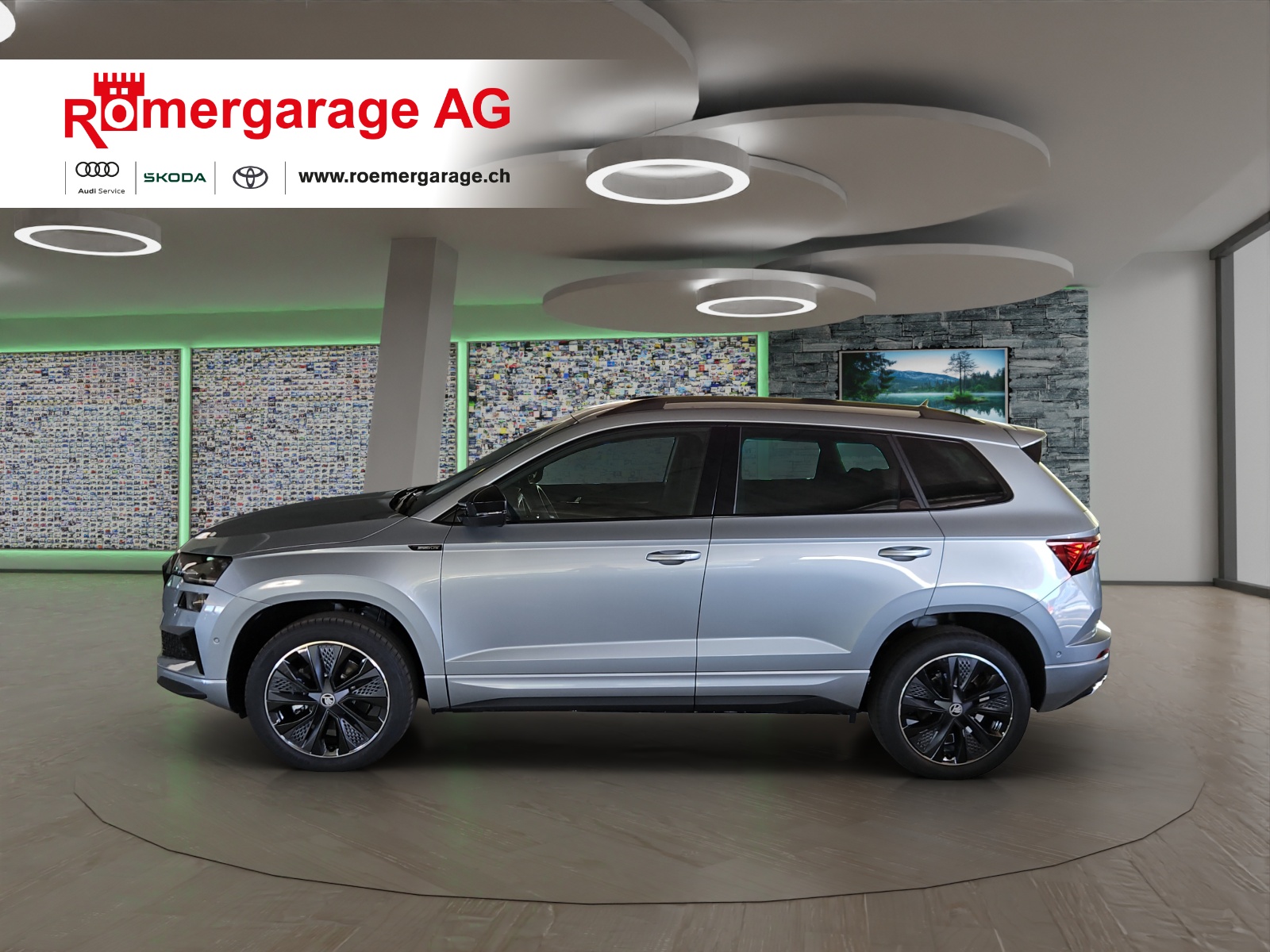 SKODA Karoq 1.5 TSI SportLine DSG-showroom-element-1