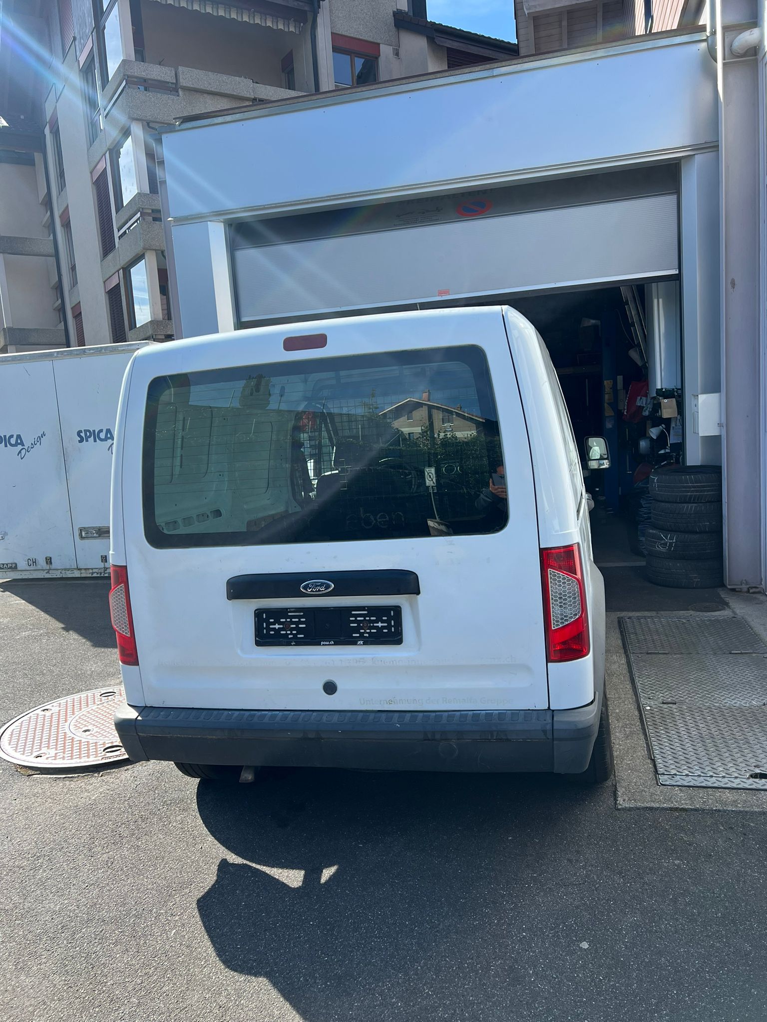 FORD COURIER-image-3