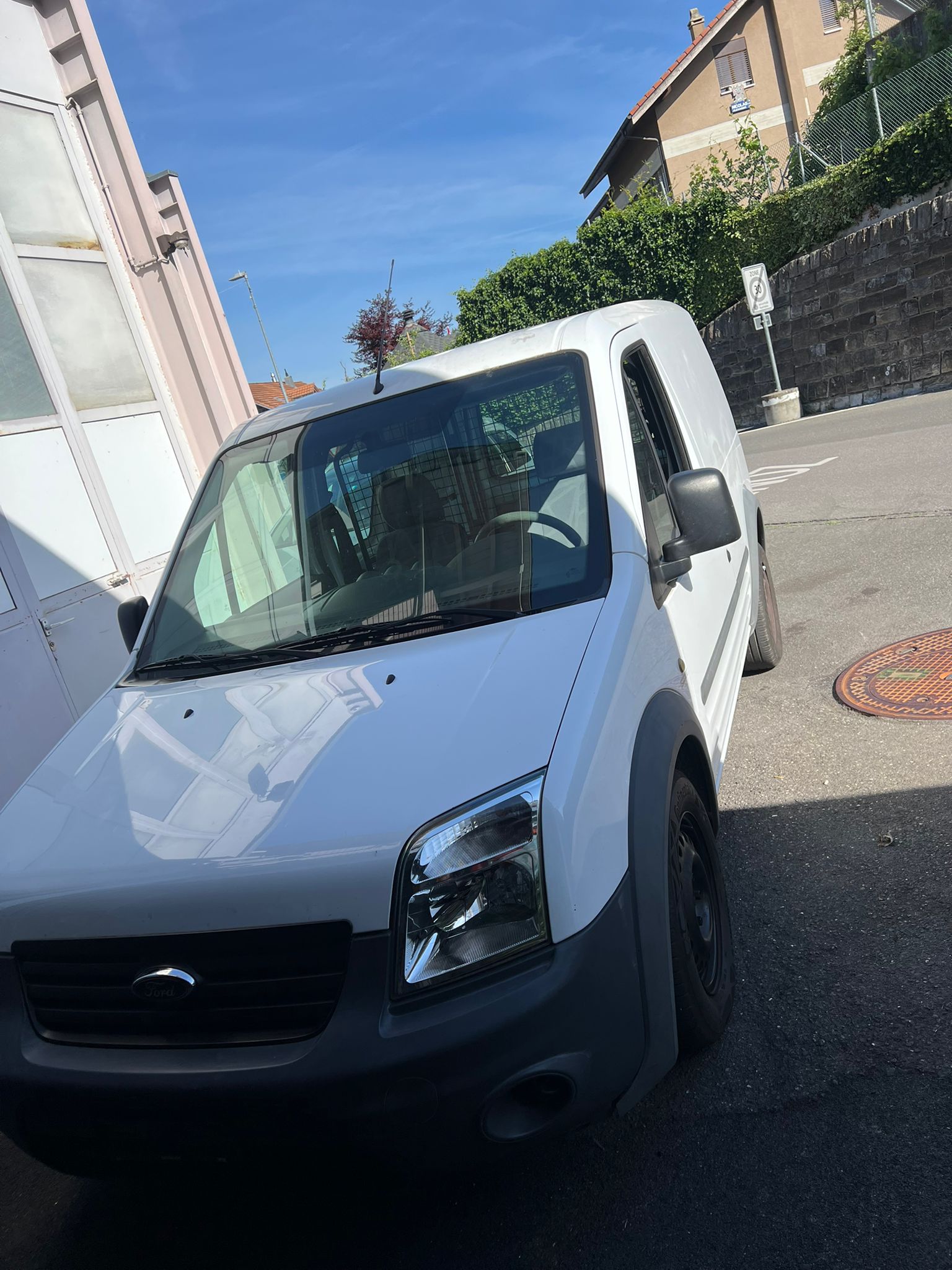FORD COURIER-image-2