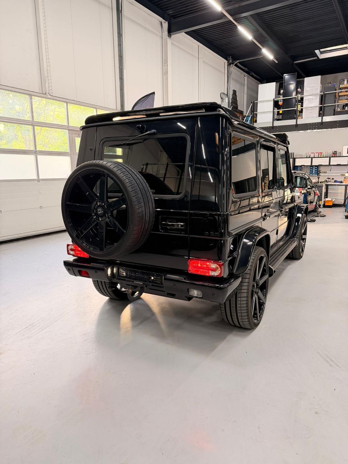 MERCEDES-BENZ G63 G700 BRABUS UMBAU-image-4